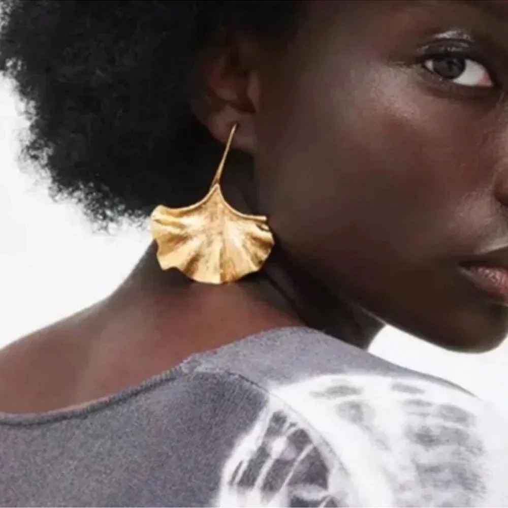 Gold Leaf Fan Drop Earrings